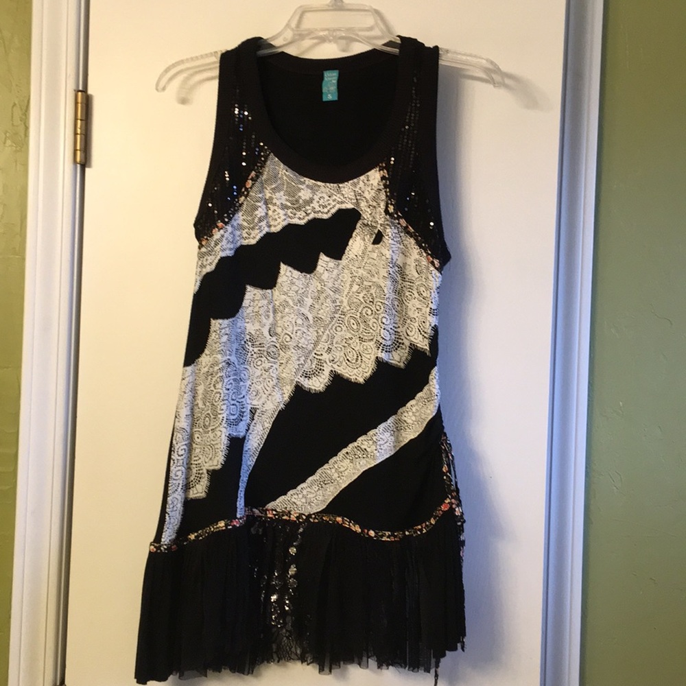 Urban Mango tank top